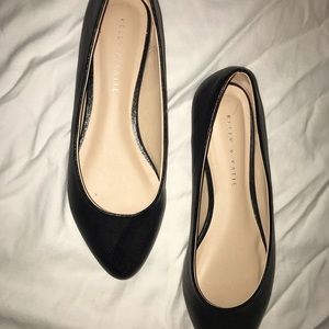 DSW Kelly & Katie black flats size 7